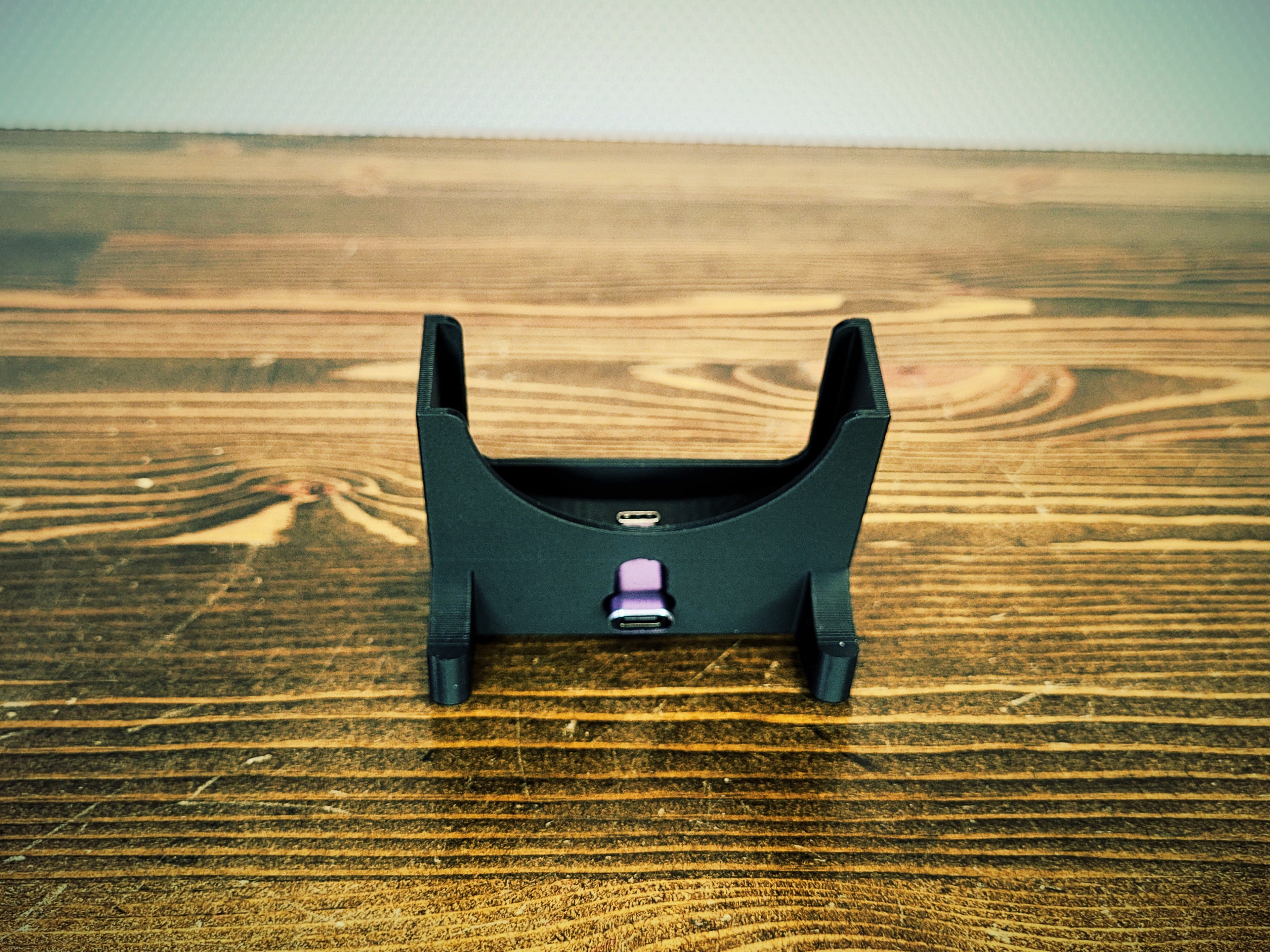 Lilygo T-Deck Plus Desktop Stand - Meshtastic/Meshcore