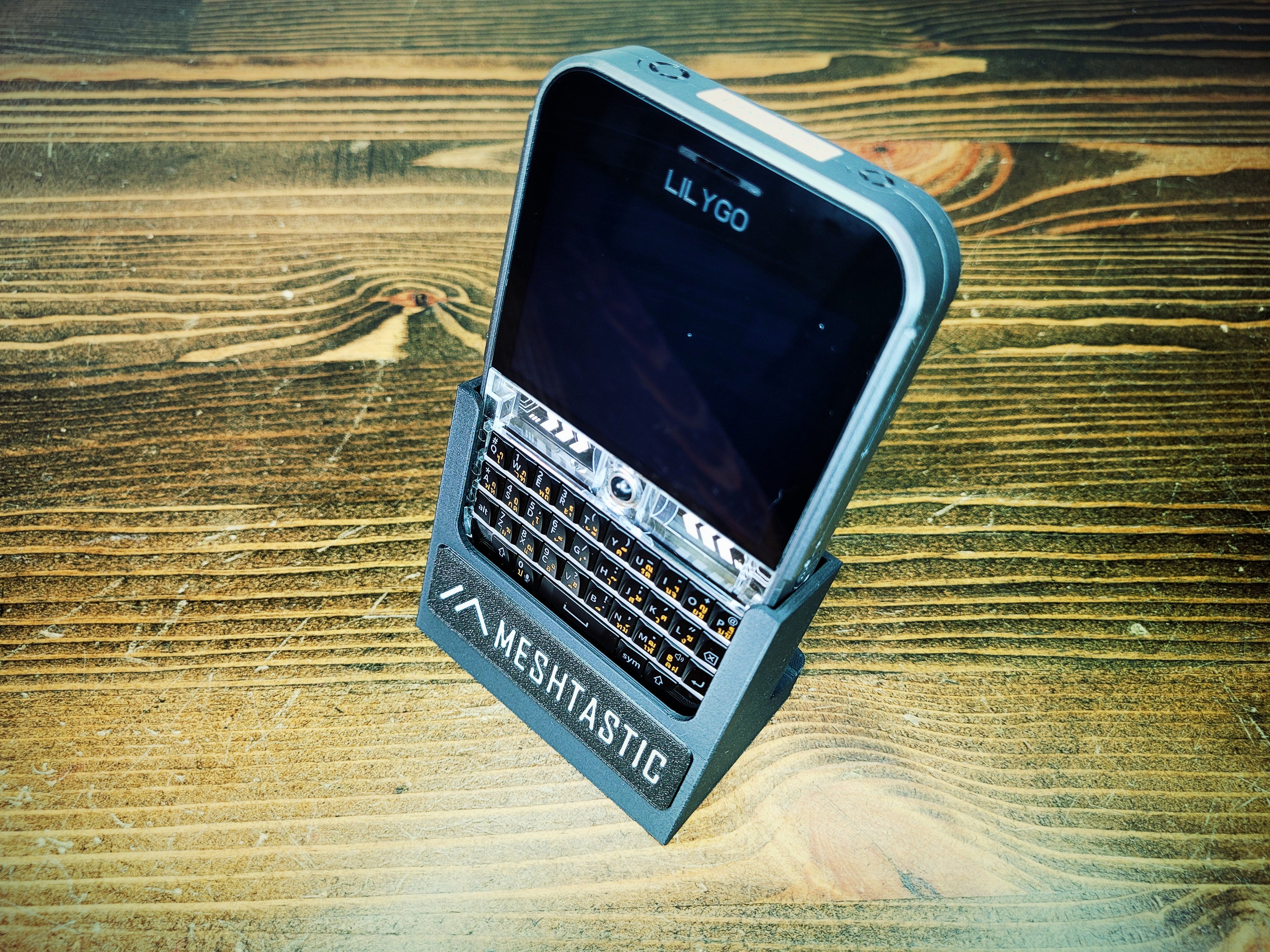 Lilygo T-Deck Plus Desktop Stand - Meshtastic/Meshcore