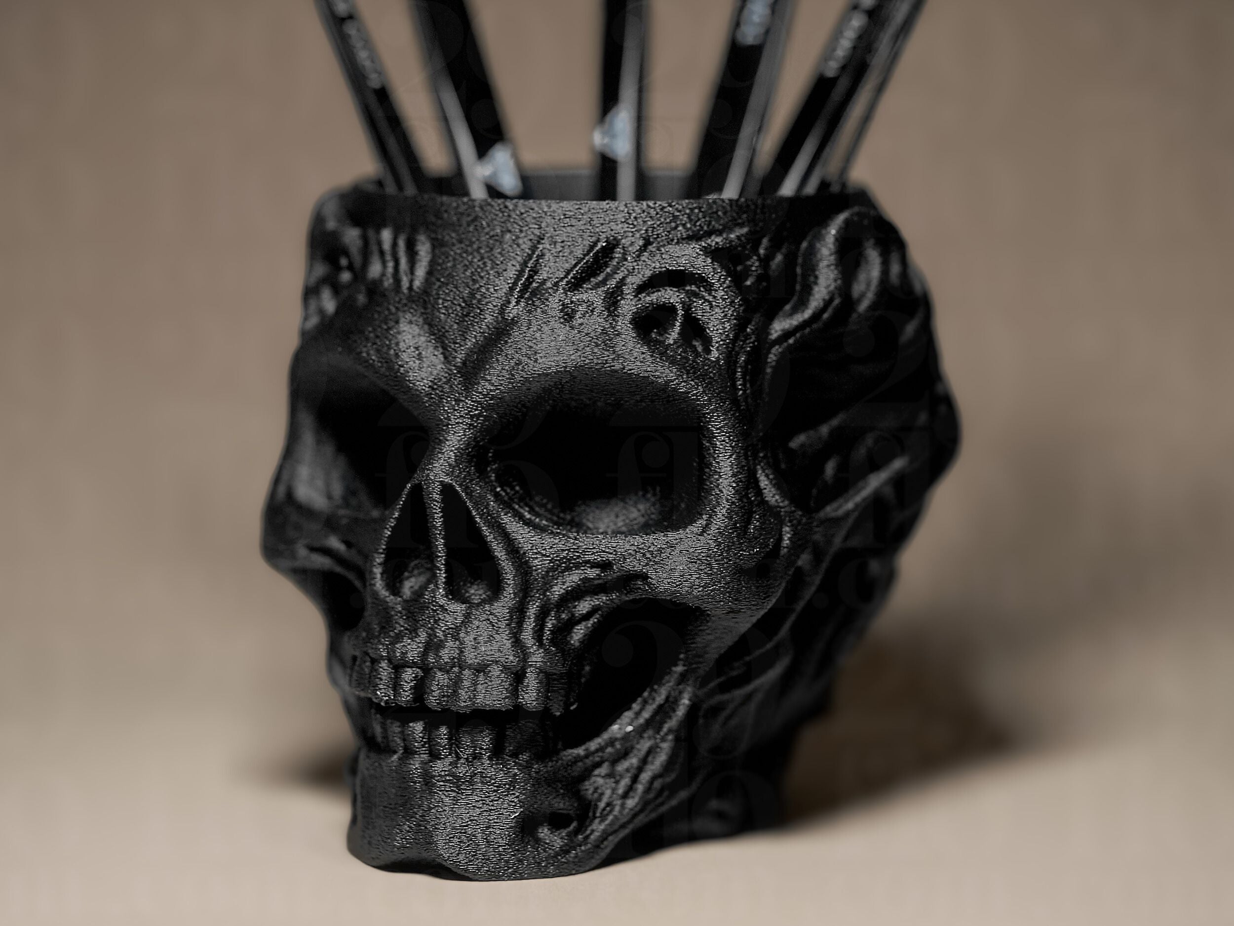 Skull Pen holder - Gothic Skull Series